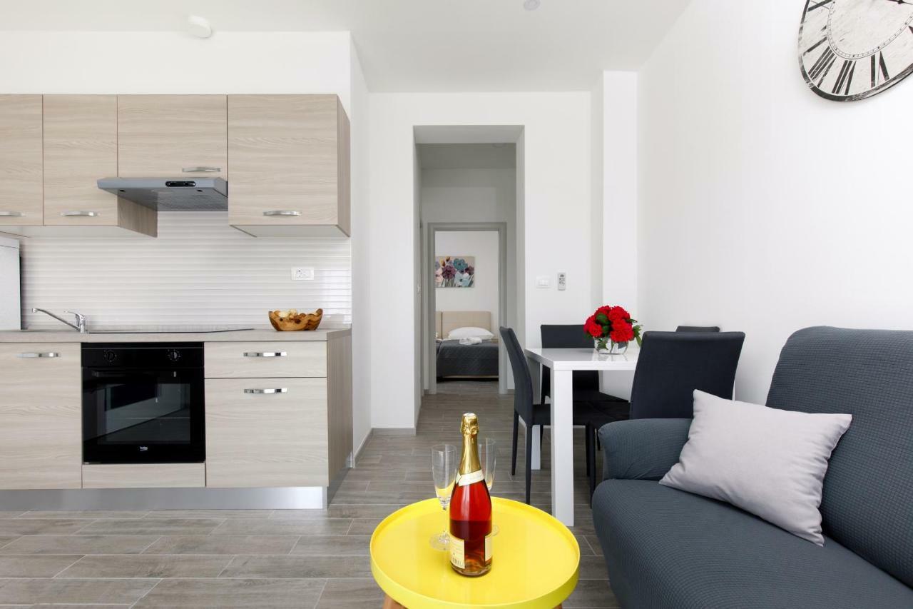 Apartments Lusani Split Ngoại thất bức ảnh